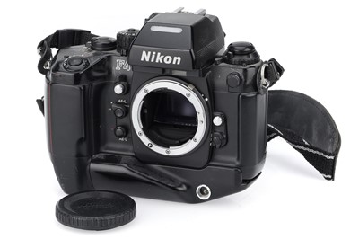 Lot 124 - A Nikon F4 35mm SLR Camera Body