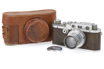 Lot 1 - A Leica IIIa Rangefinder Camera