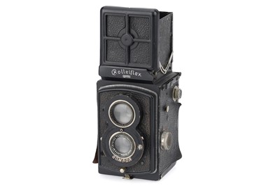 Lot 261 - A Rolleiflex Old Standard TLR Camera