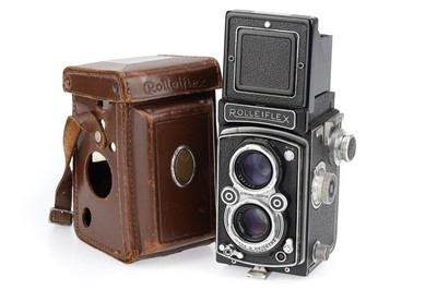 Lot 263 - A Rollei Rolleiflex Automat TLR Camera