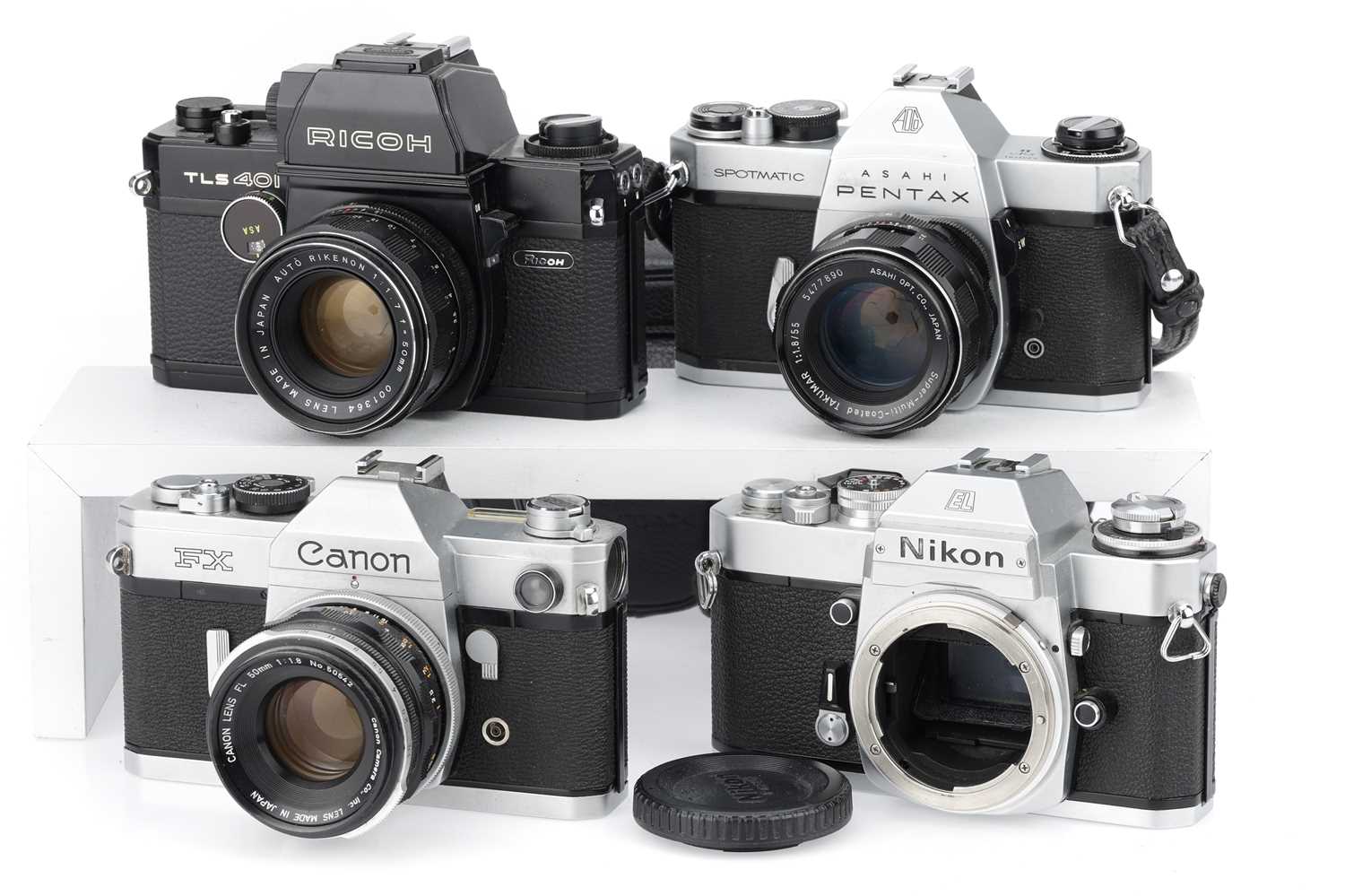 Lot 189 - A Selection of 35mm SLR Cameras,
