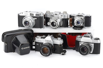 Lot 185 - A Selection of 35mm Cameras