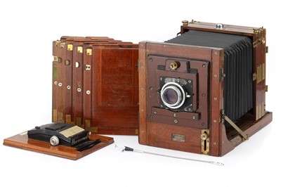 Lot 402 - A Watson Half Plate Tailboard Camera