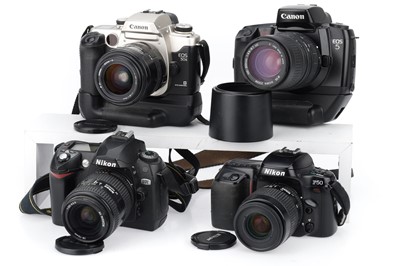 Lot 299 - A Mixed Selection of Cameras