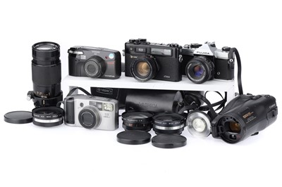 Lot 347 - A Mixed Selection of Cameras
