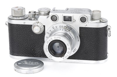 Lot 3 - A Leica IIIc Rangefinder Camera