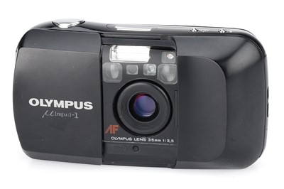 Lot 268 - An Olympus MJU 35mm Point & Shoot Compact Camera