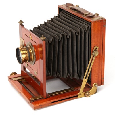 Lot 307 - An A. Riddell Half Plate Mahogany Field Camera