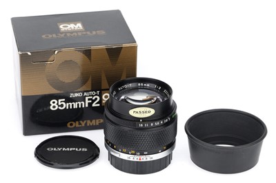 Lot 260 - An Olympus Zuiko Auto-T 85mm f/2 Camera Lens
