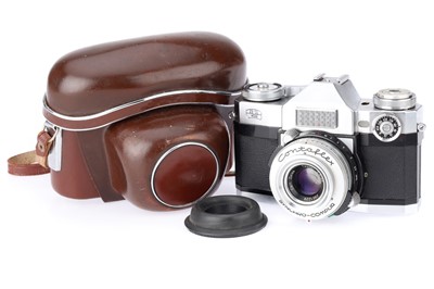 Lot 152 - A Zeiss Ikon Contaflex Super 35mm SLR Camera