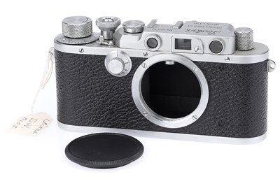 Lot 43 - A Showa Optical Works Leotax D IV Rangefinder Camera Body