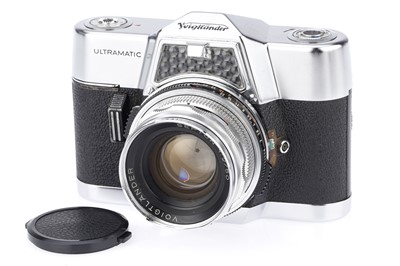 Lot 85 - A Voigtlander Ultramatic 35mm SLR Camera