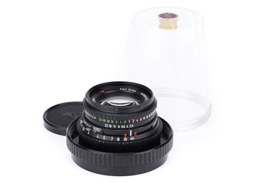 Lot 471 - A Carl Zeiss Planar f/2.8 80mm Lens