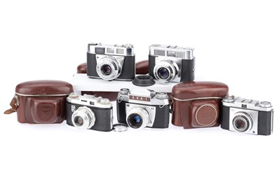 Lot 133 - A Selection of 35mm Cameras