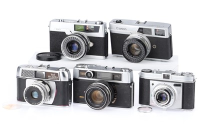 Lot 137 - A Mixed Selection of Cameras