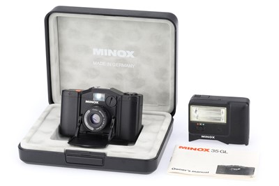 Lot 109 - A Minox 35 GL Compact 35mm Camera