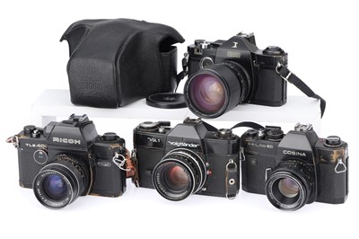 Lot 102 - A Group of 35mm SLR Cameras