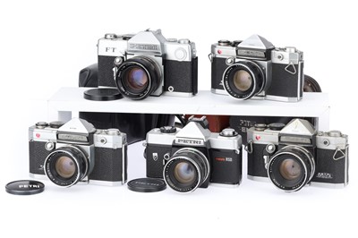 Lot 123 - A Group of Petri 35mm Cameras