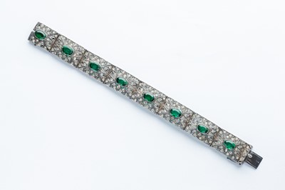 Lot 66 - A Sterling Silver Green & White Paste Bracelet