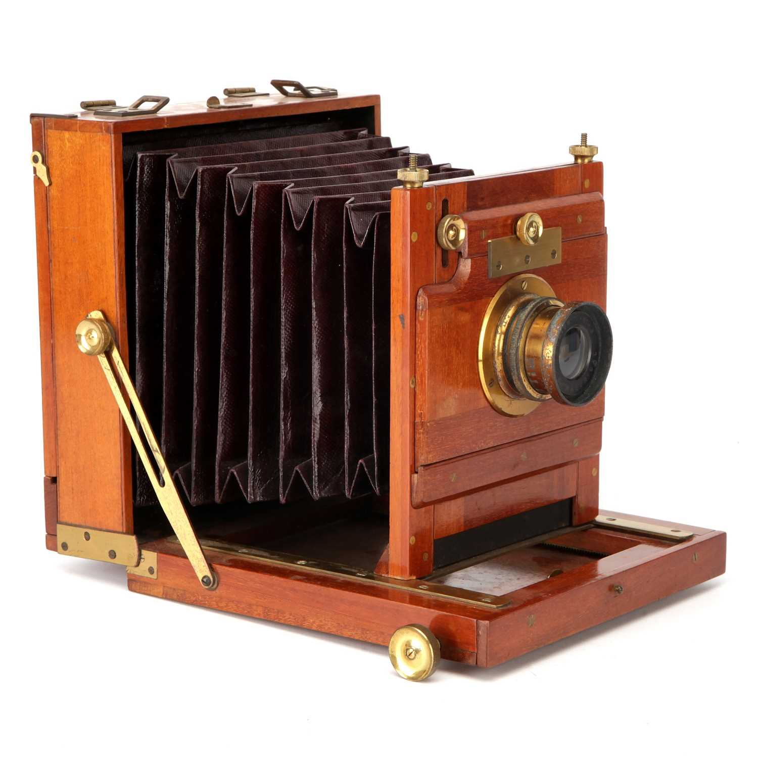 Lot 317 - An H. Husbands Tourist Set Half Plate Mahogany Field Camera