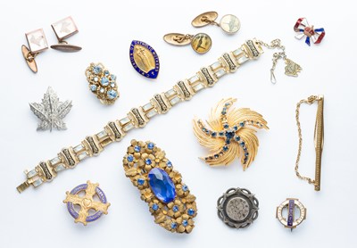 Lot 99 - A Mixed Collection of Jewellery