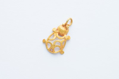 Lot 121 - An Ancient Greek Gold Turtle Pendant
