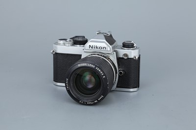 Lot 213 - A Nikon FM SLR Camera