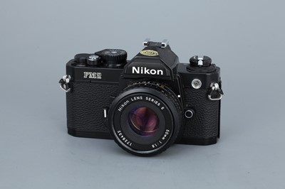 Lot 219 - A Nikon FM2N SLR Camera