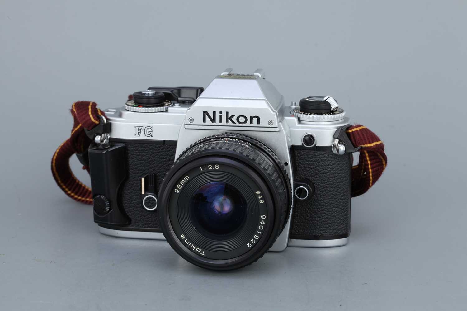 Lot 223 - A Nikon FG SLR Camera