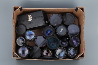 Lot 611 - A Collection of SLR Lenses