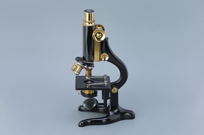 Lot 2 - Watson KIMA Microscope