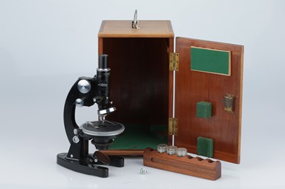 Lot 4 - A Cooke Troughton & Simms Petrological Microscope