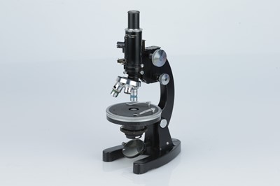 Lot 4 - A Cooke Troughton & Simms Petrological Microscope