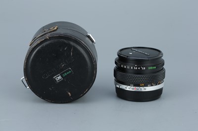 Lot 275 - An Olympus Zuiko MC Auto-W f/2.8 28mm lens