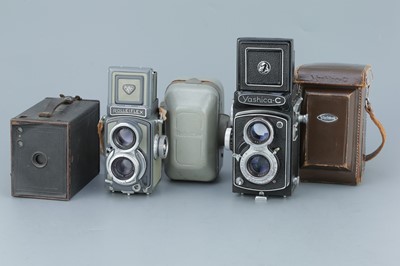 Lot 444 - A Rollei Baby Rolleiflex TLR Camera