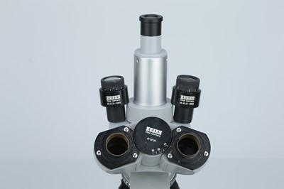 Lot 21 - Zeiss 9901 Binocular Microscope