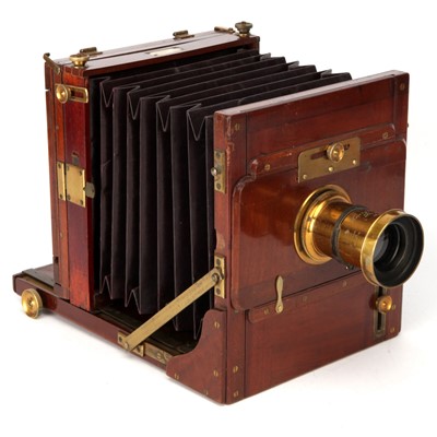 Lot 357 - A Henry Crouch 'Cambridge' Half Plate Mahogany Tailboard Camera