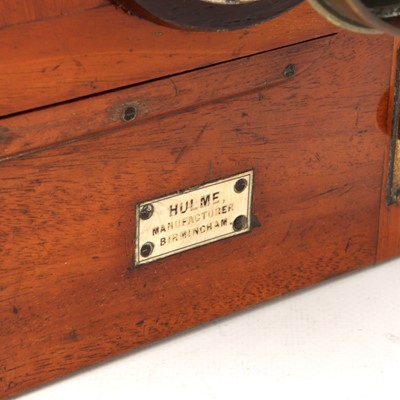 Lot 358 - A Samuel Hulme Half Plate Mahogany Tailboard Camera