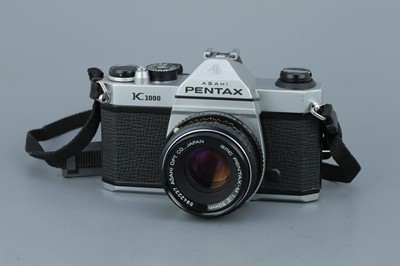 Lot 315 - A Pentax K1000 SLR Camera