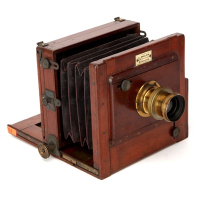 Lot 363 - An E. Marlow Half Plate Mahogany Tailboard Camera