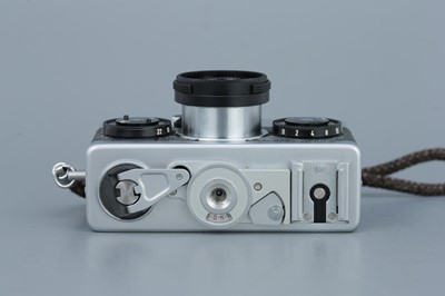 Lot 378 - A Rollei 35 SE Compact Camera