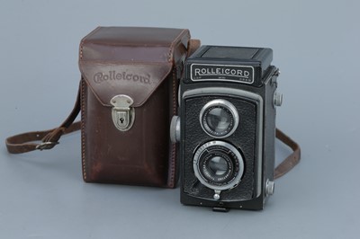 Lot 688 - A Rollei Rolleicord Ia TLR Camera