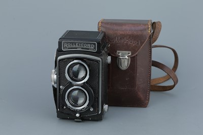 Lot 505 - A Rollei Rolleicord II Type 4 TLR Camera