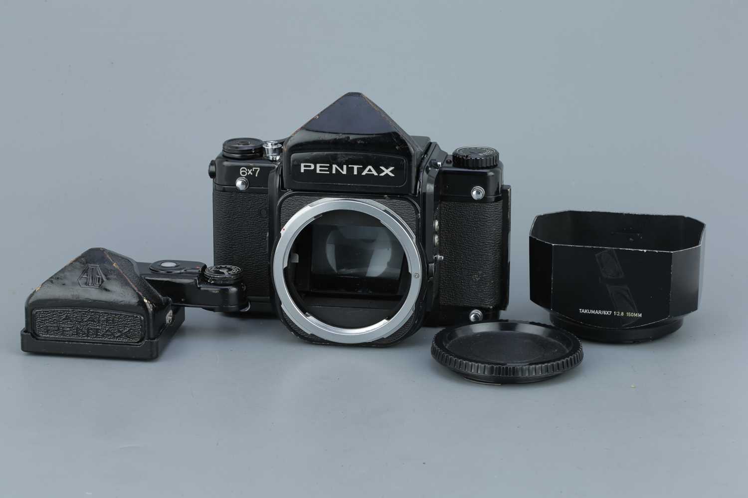 Lot 509 - A Pentax 6x7 SLR Body