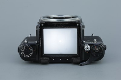 Lot 509 - A Pentax 6x7 SLR Body