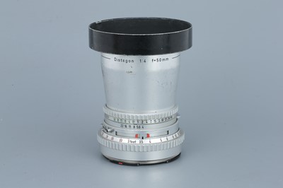 Lot 478 - A Hasselblad Distagon f/4 50mm Lens