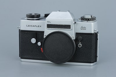 Lot 183 - A Leica Leicaflex SL SLR Body