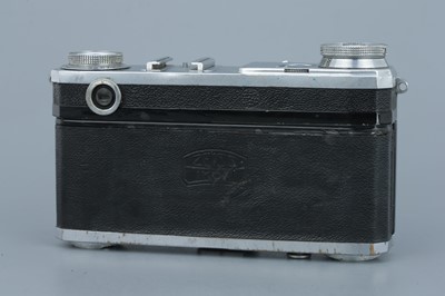 Lot 381 - A Zeiss Ikon Contax II Rangefinder Camera