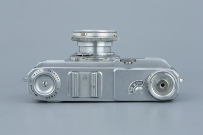 Lot 381 - A Zeiss Ikon Contax II Rangefinder Camera
