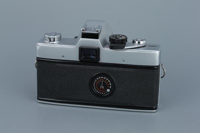 Lot 383 - A Minolta SRT 101 SLR Camera